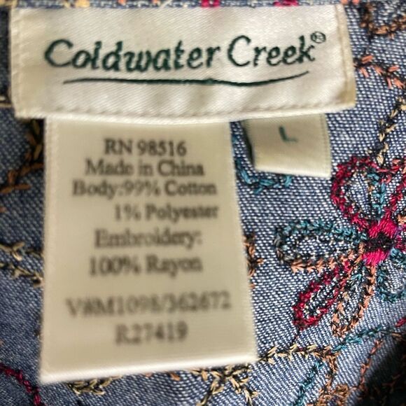 Unique Coldwater Creek Embroidered Button down Blouse, Size Large - Picture 4 of 6